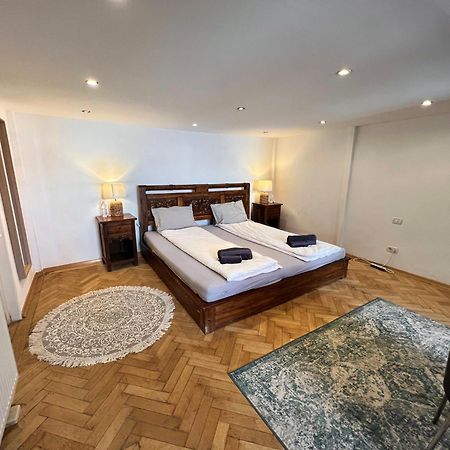 Cedar Inn Budapest - Palace District מראה חיצוני תמונה