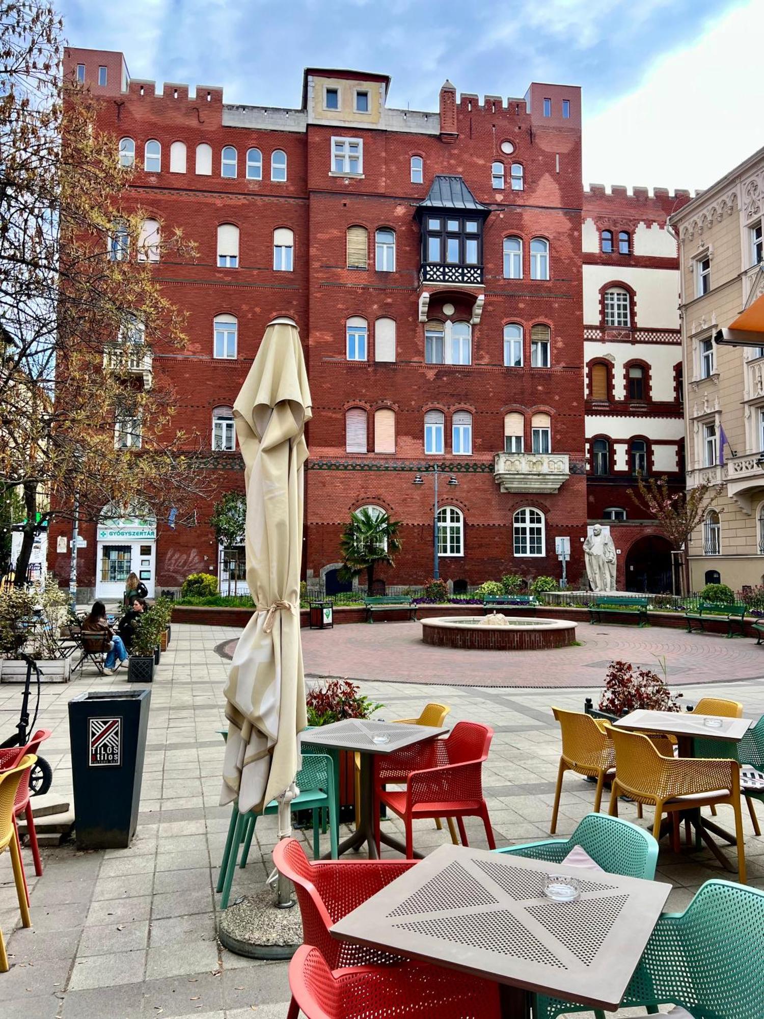 Cedar Inn Budapest - Palace District מראה חיצוני תמונה